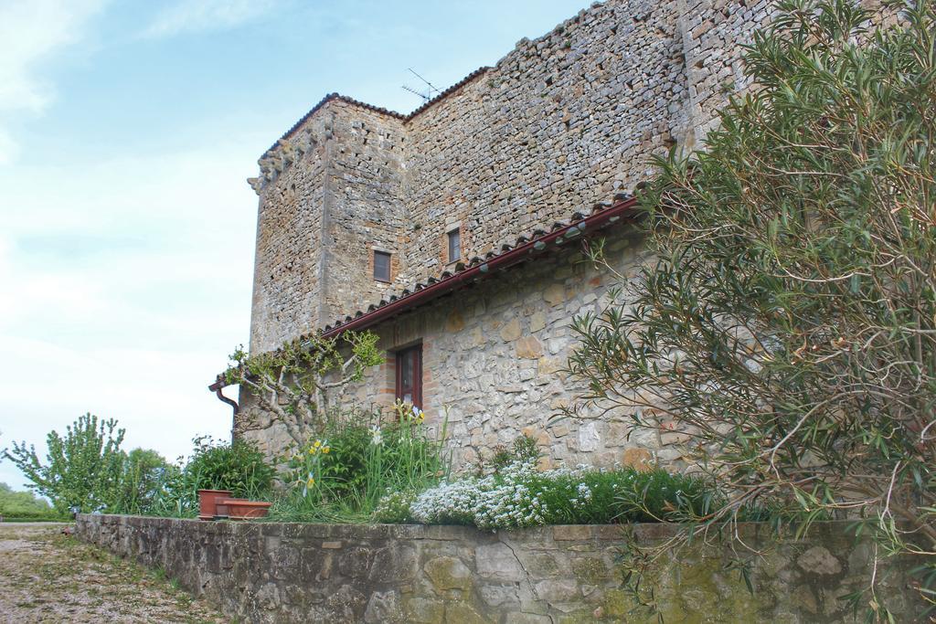 Agriturismo Castello Di Belforte Todi Buitenkant foto